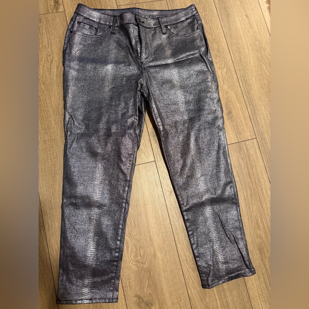 Chico's Pants in black and silver-EUC
